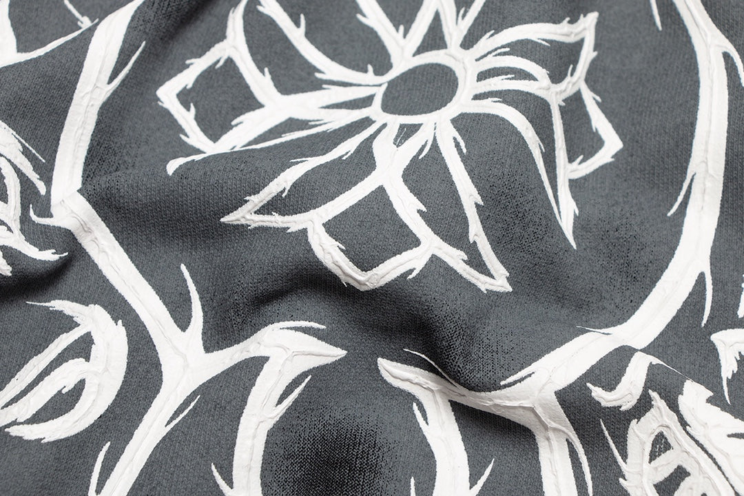 Sweat-shirt noir avec logo fer à cheval et cœurs chromés