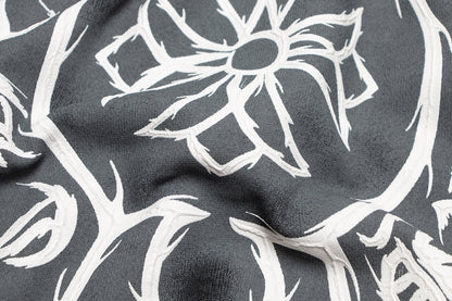 Sweat-shirt noir avec logo fer à cheval et cœurs chromés