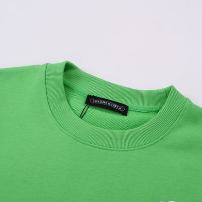 SWEAT-SHIRT VERT À CŒURS CHROMÉS ET CROIX BLANCHES