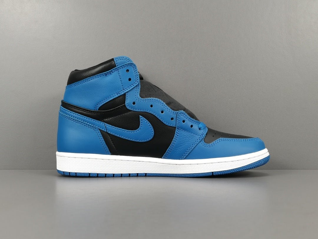 JORDAN 1 RETRO HIGH OG x BLEU MARINA FONCÉ 