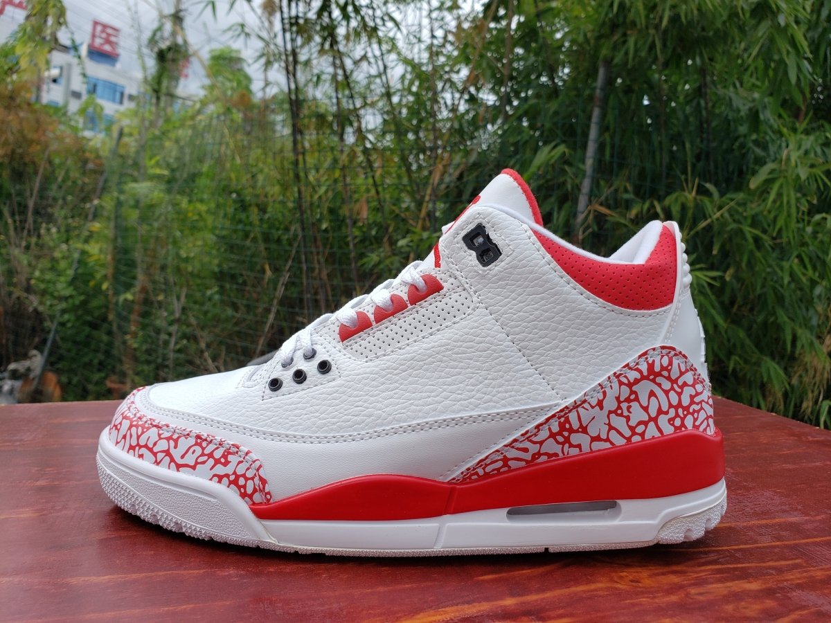 JORDAN 3 RETRO x TOKYO FIRE RED 