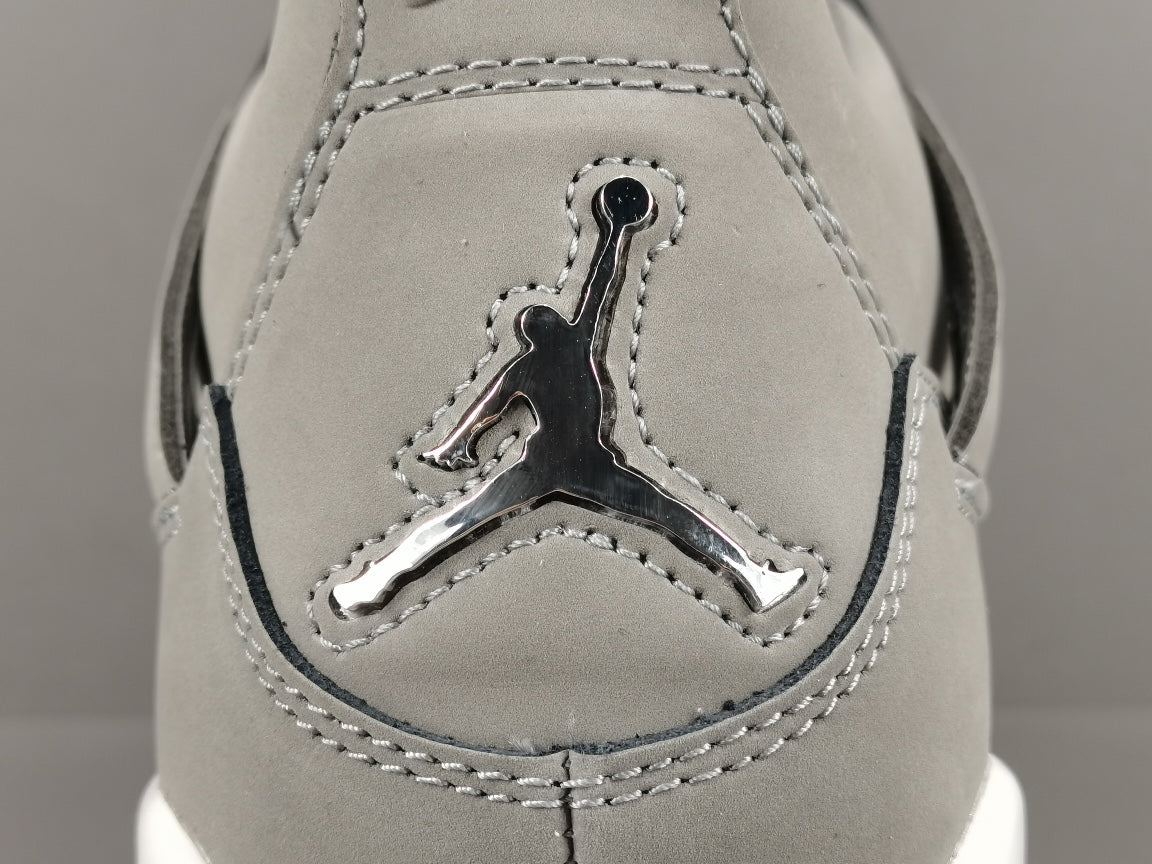 JORDAN 4 x GRIS FROID