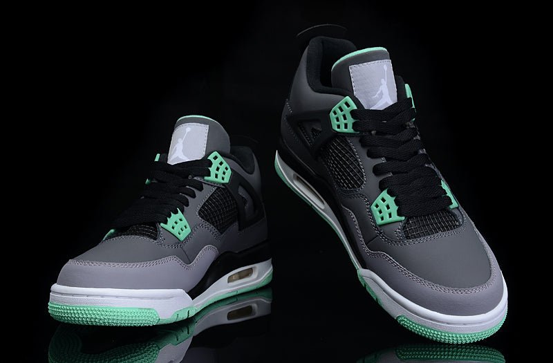 JORDAN 4 x GREEN GLOW 