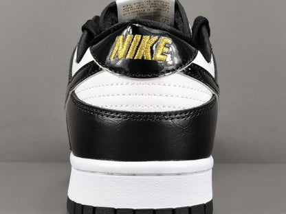 NIKE DUNK x WORLD CHAMPS NOIR ET BLANC 