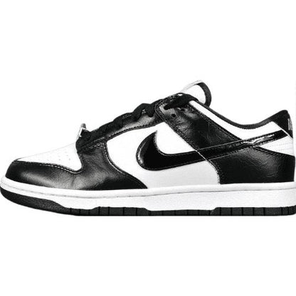 NIKE DUNK x WORLD CHAMPS NOIR ET BLANC 