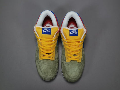 NIKE SB DUNK x PUFF N STUFF
