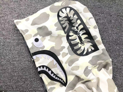 Sweat à capuche zippé BAPE CITY CAMO HALF SHARK BLANC/NOIR