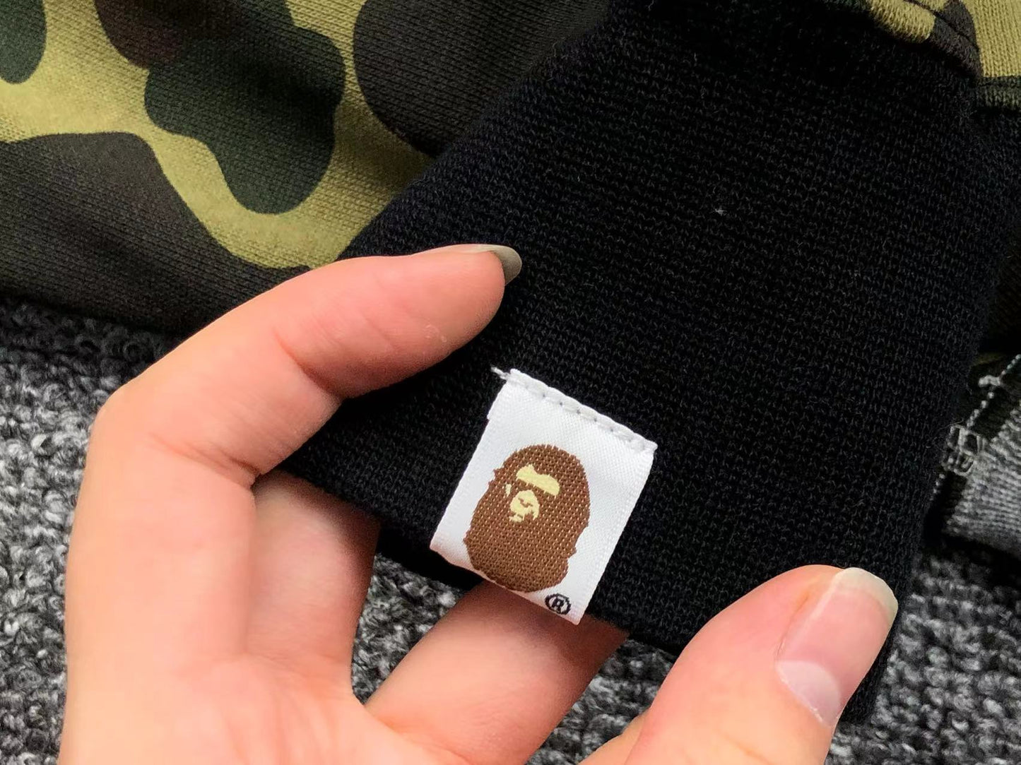 Sweat à capuche zippé BAPE camouflage vert noir