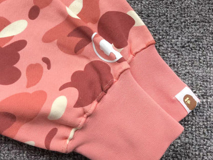 BAPE x BARBIE DOT CAMO SHARK SWEAT À CAPUCHE FERMÉ ROSE