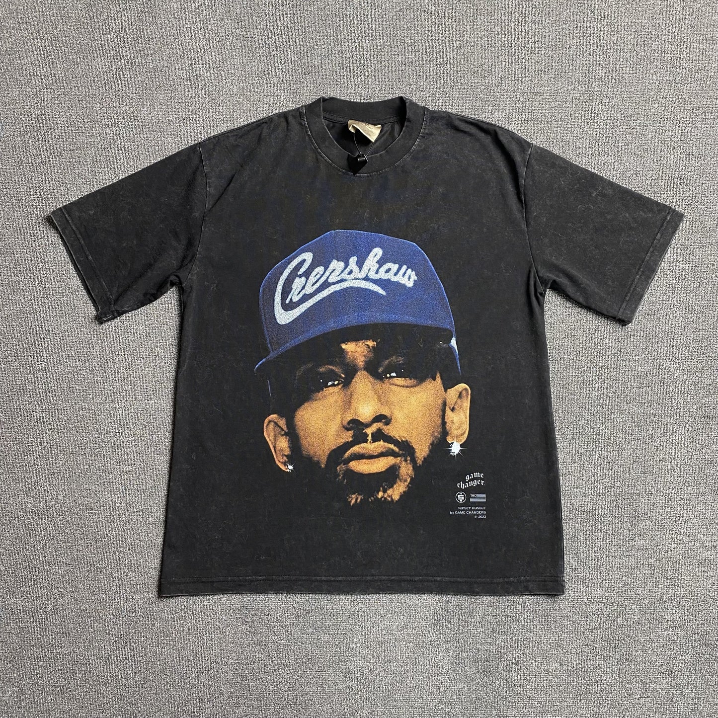 T-shirt graphique vintage Nipsey Hussle gris foncé