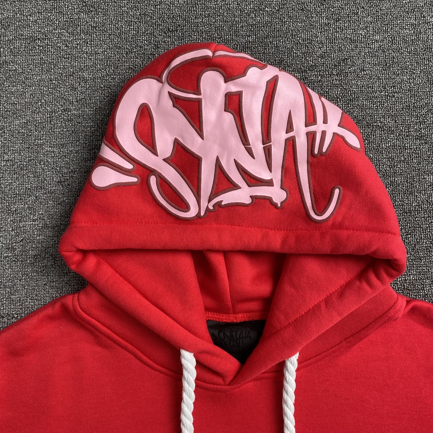 Sweat à capuche rouge SYNA WORLD HOOD LOGO