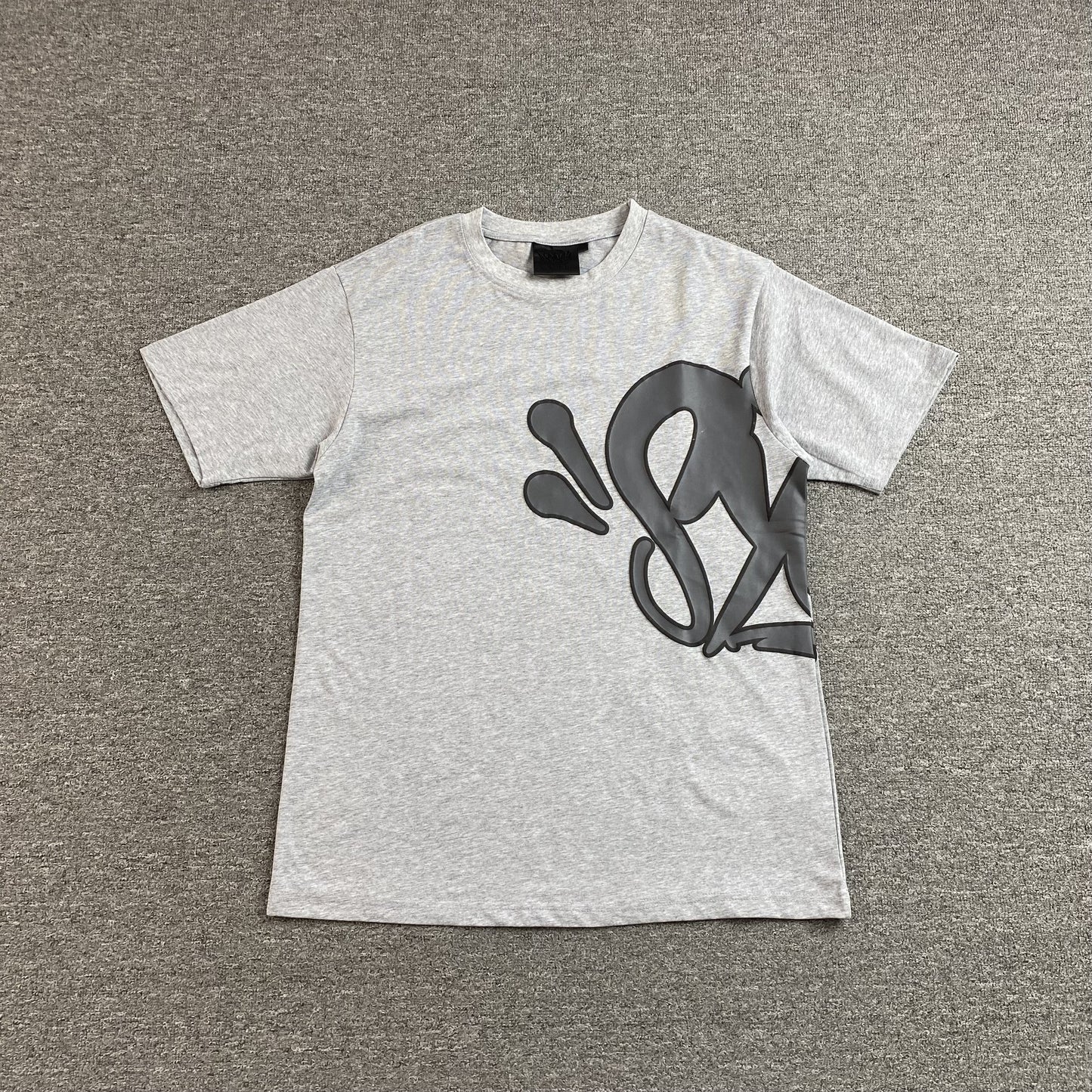 T-SHIRT SYNA WORLD GRIS