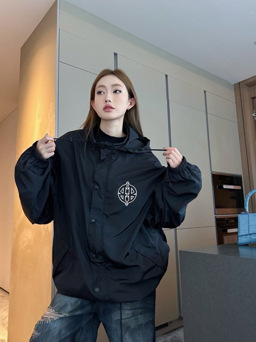 Coupe-vent à capuche Balenciaga