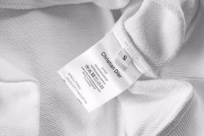 Sweat à capuche blanc Dior avec sac assorti