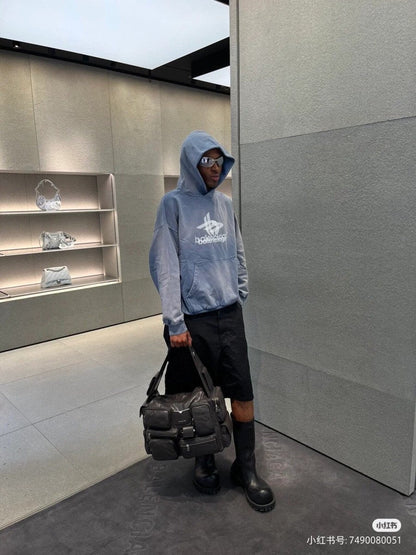 Sweat à capuche Balenciaga bleu avec logo graphique