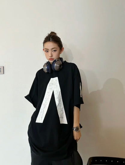 T-shirt graphique Balenciaga blanc à logo (noir)