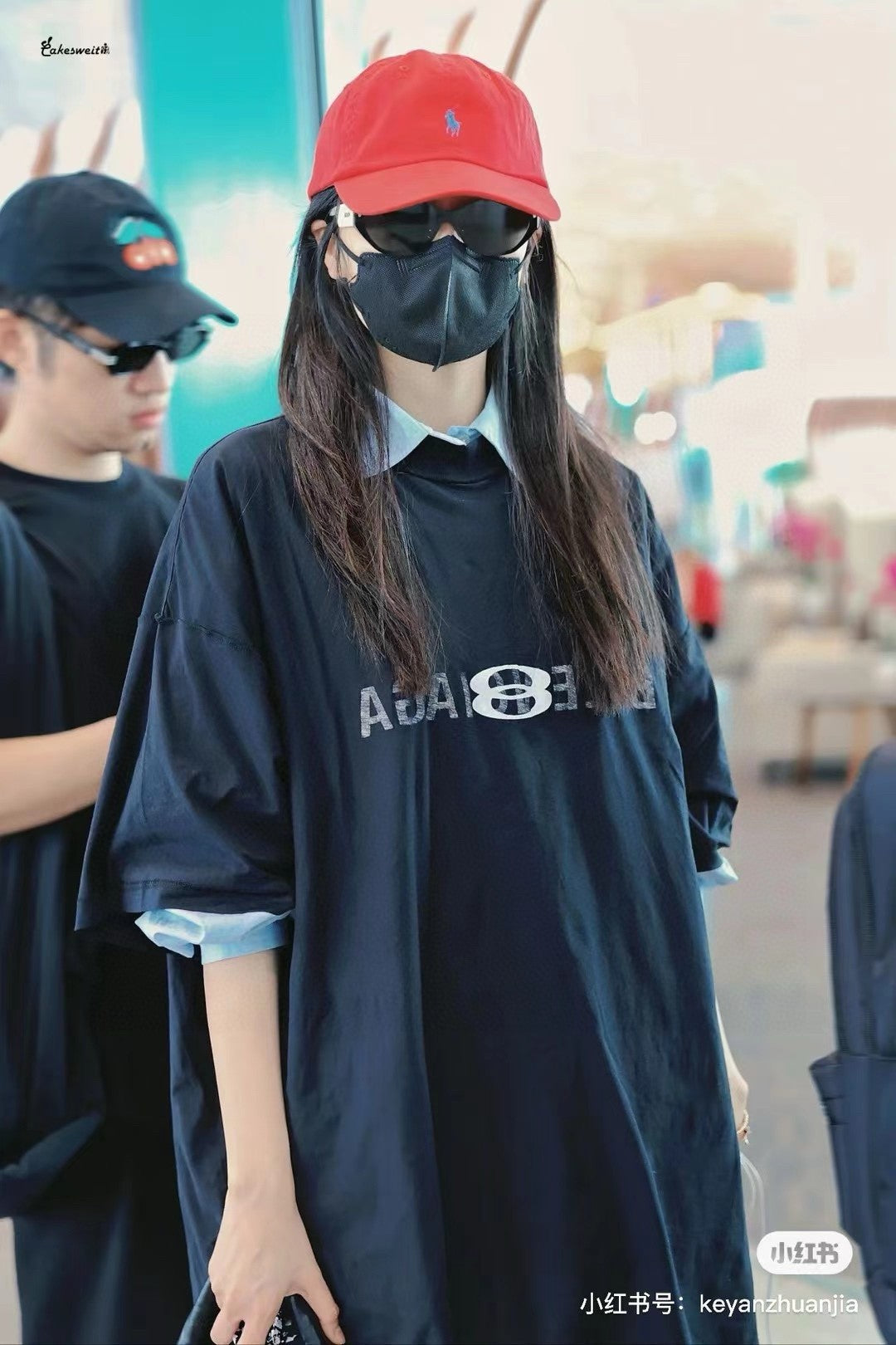 T-shirt noir Balenciaga à logo réfléchissant