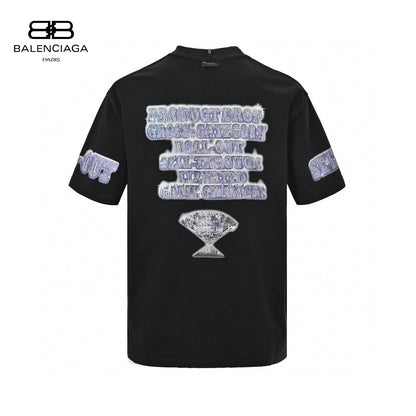 T-shirt Balenciaga - Conception de texte et de graphisme