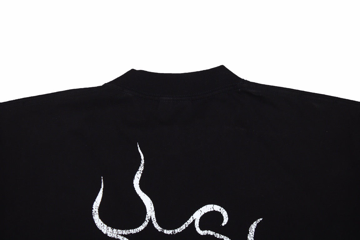 T-shirt Balenciaga avec logo flamme gothique