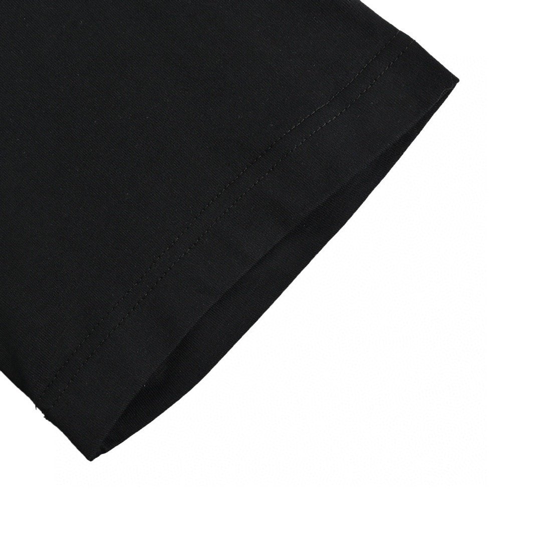 T-shirt noir Balenciaga à motif audacieux