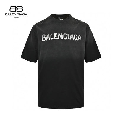 T-shirt Balenciaga à logo peint à la bombe (noir)