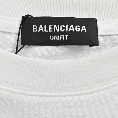 T-shirt blanc Balenciaga à motif audacieux