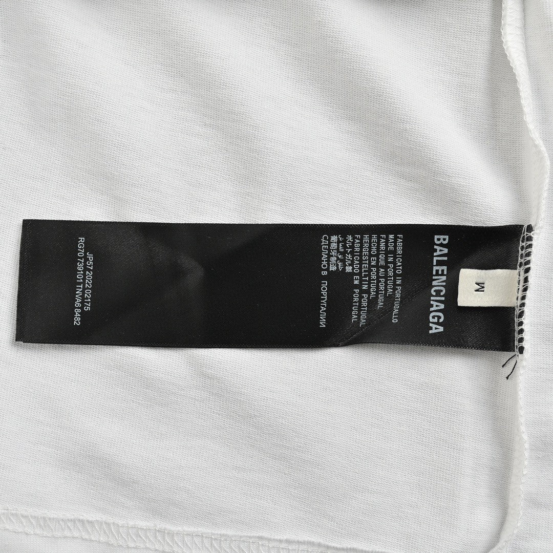 T-shirt blanc Balenciaga à motif audacieux