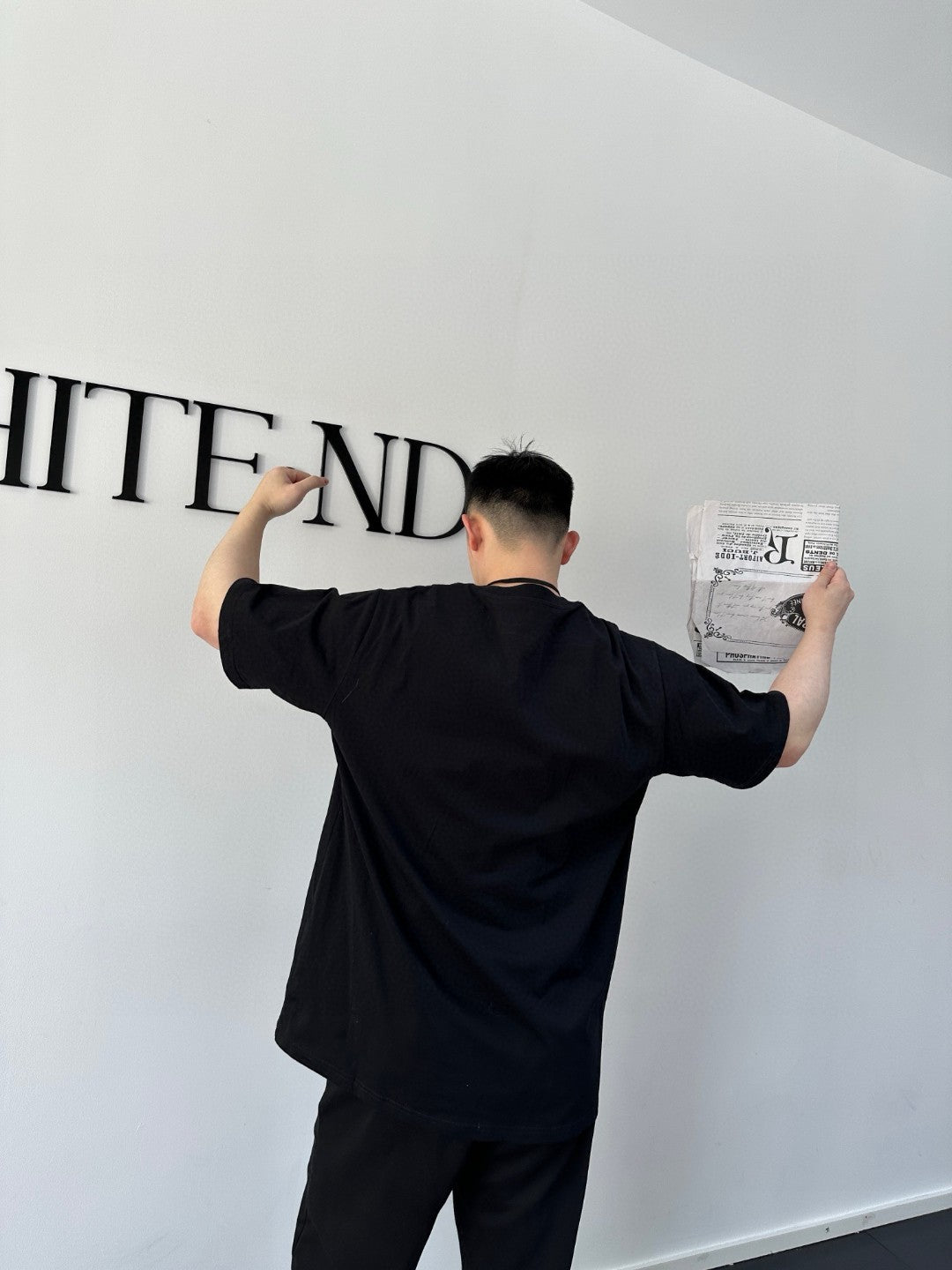 T-shirt noir Dior avec écusson logo