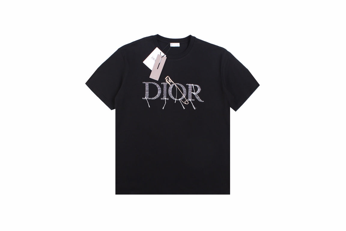 T-shirt Dior avec outils et logo