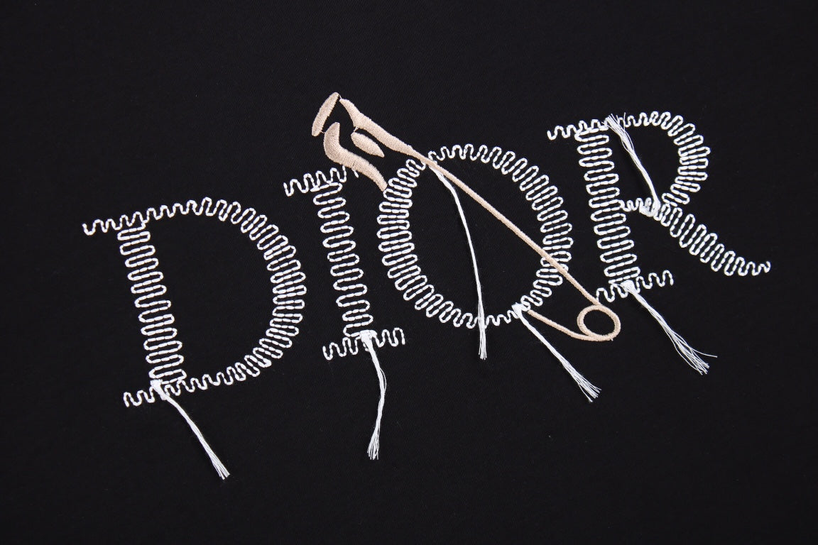 T-shirt Dior avec outils et logo
