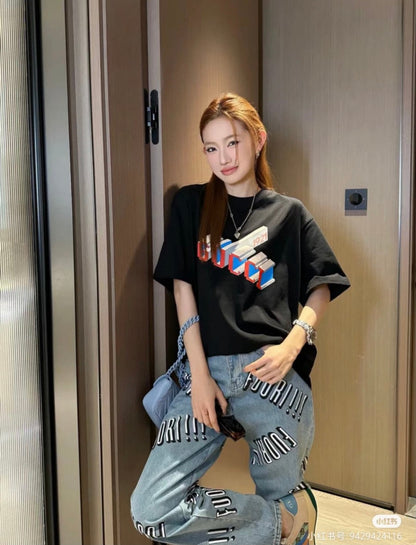 T-shirt graphique Gucci 1921