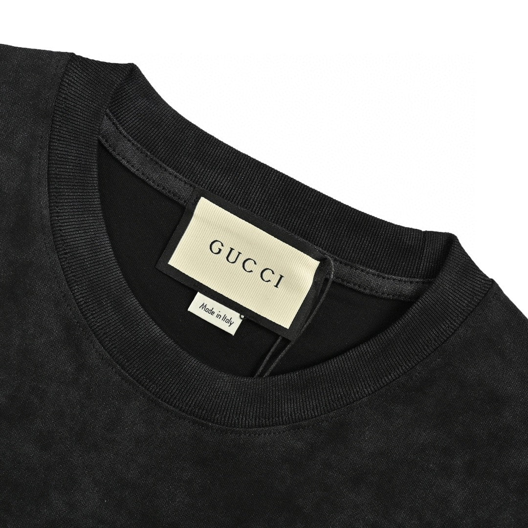 T-shirt Gucci à logo vieilli (noir)