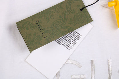 T-shirt Gucci avec villes brodées