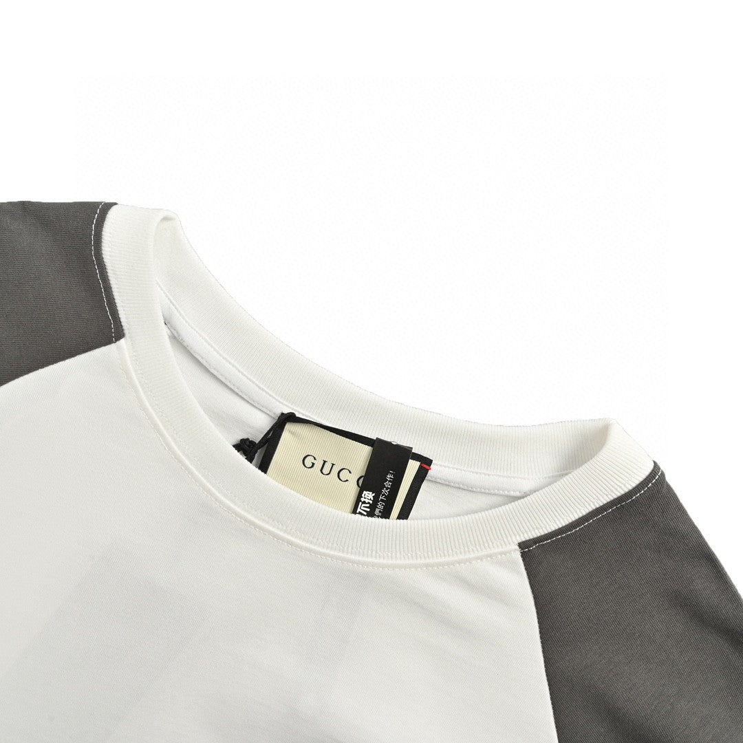 T-shirt bicolore Gucci avec logo GG