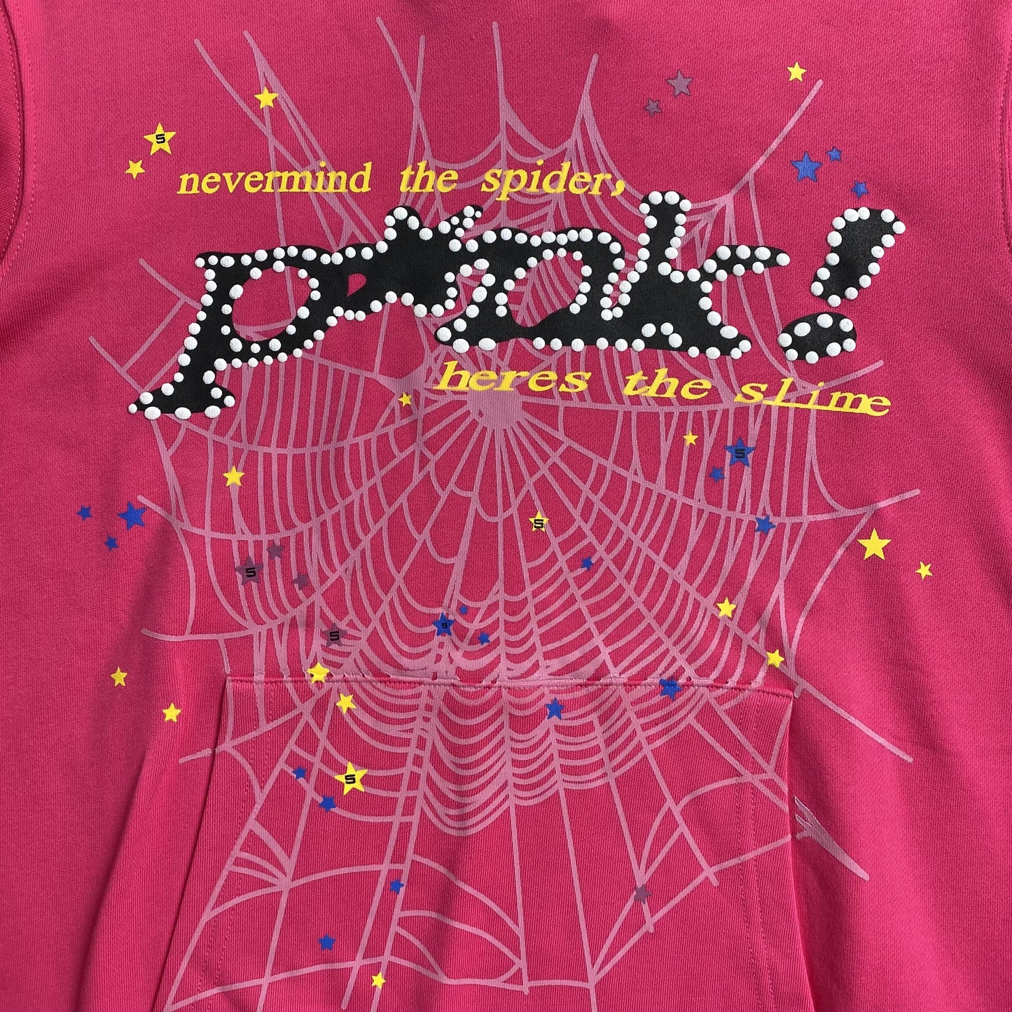 SP5DER ROSE À CAPUCHE