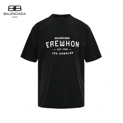 T-shirt noir Balenciaga avec motif EREWHON
