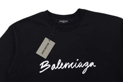 T-shirt noir Balenciaga à logo calligraphique