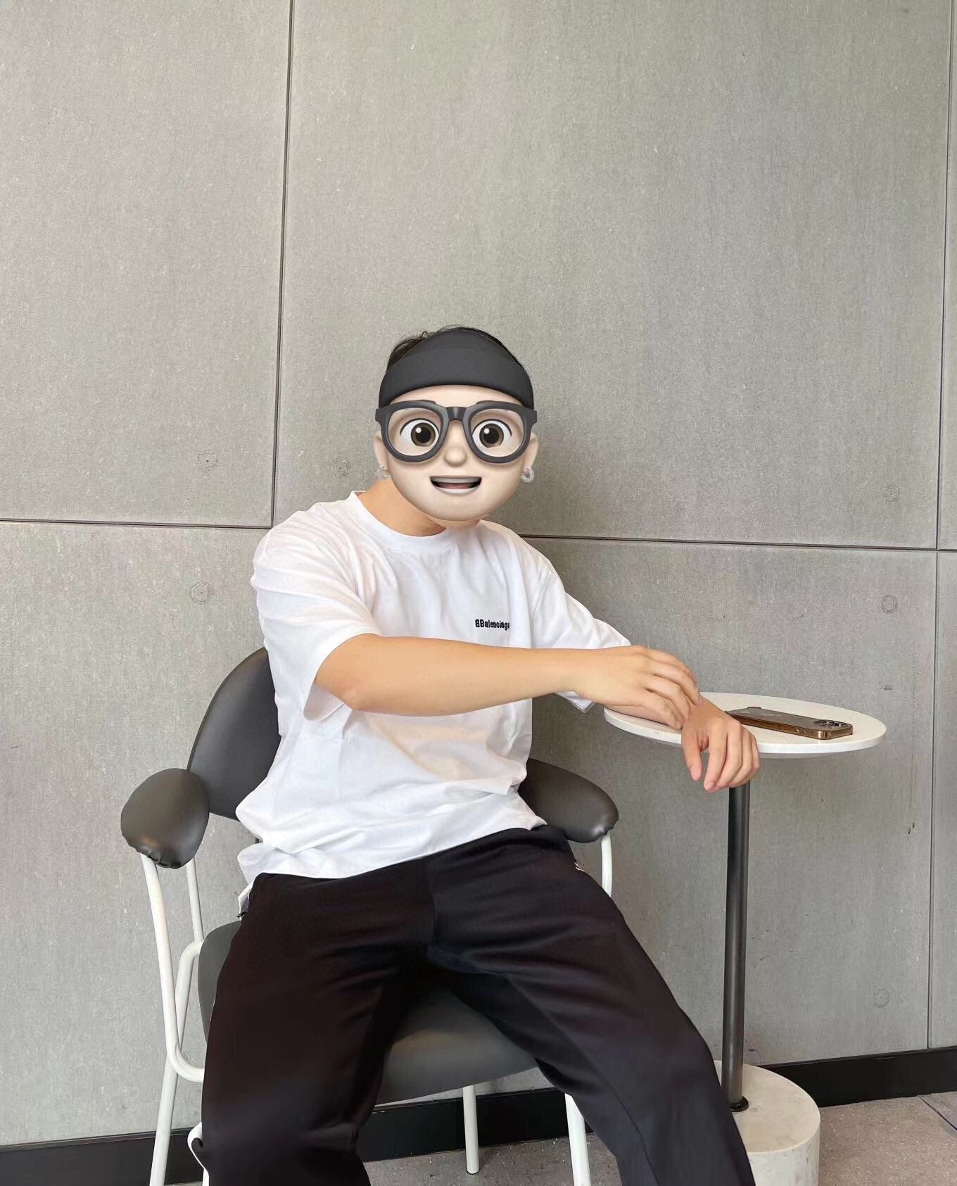 T-SHIRT MINIMALISTE BALENCIAGA BLANC