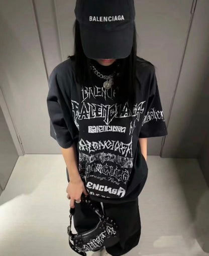 T-shirt noir Balenciaga à logos multiples
