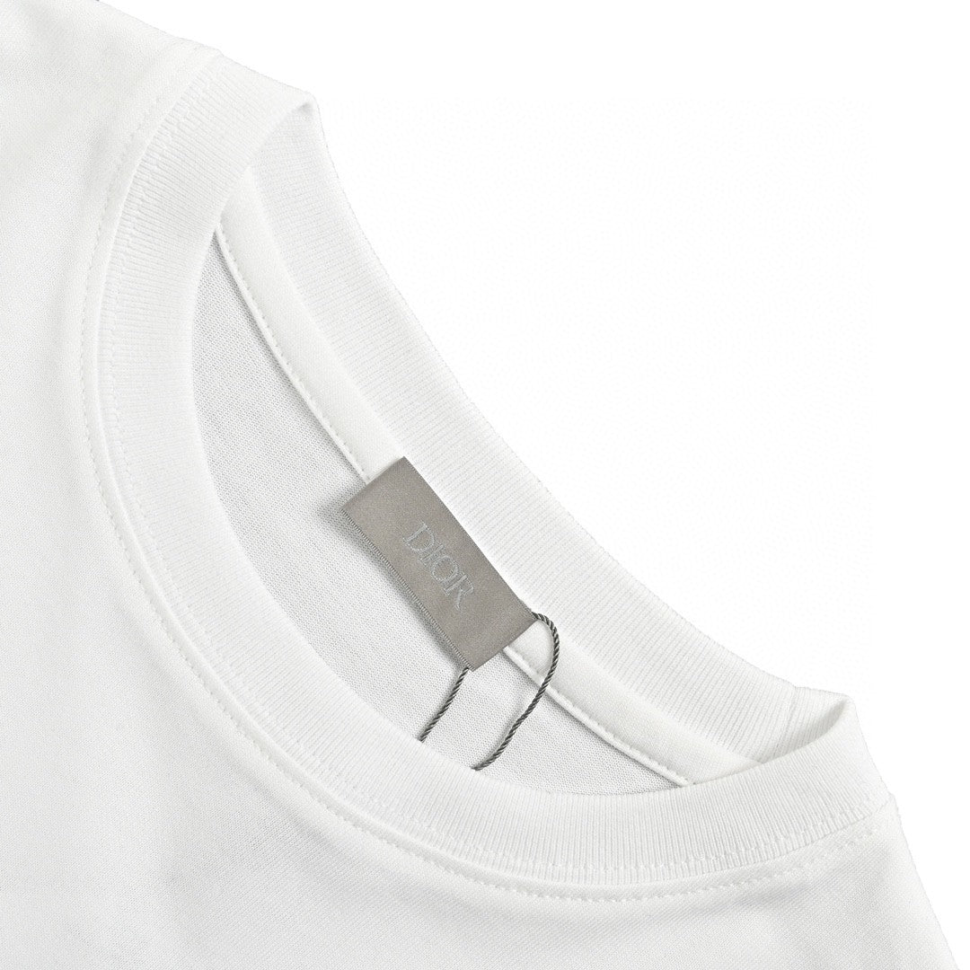 T-shirt Dior avec logo CD brodé (blanc)