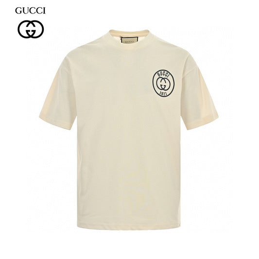 T-shirt graphique Gucci 1921 (Beige)