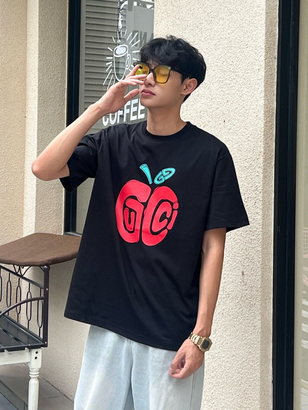 T-shirt Gucci à logo Apple (noir)