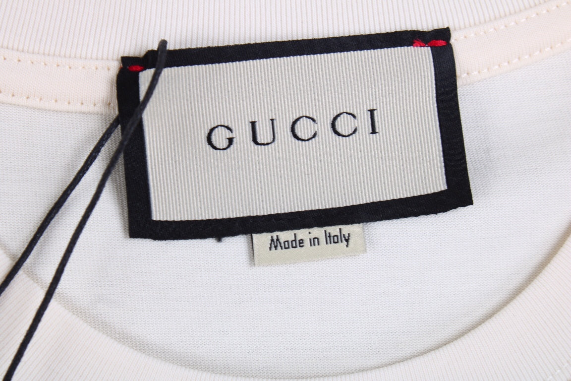 T-shirt Gucci à motif chat (crème)