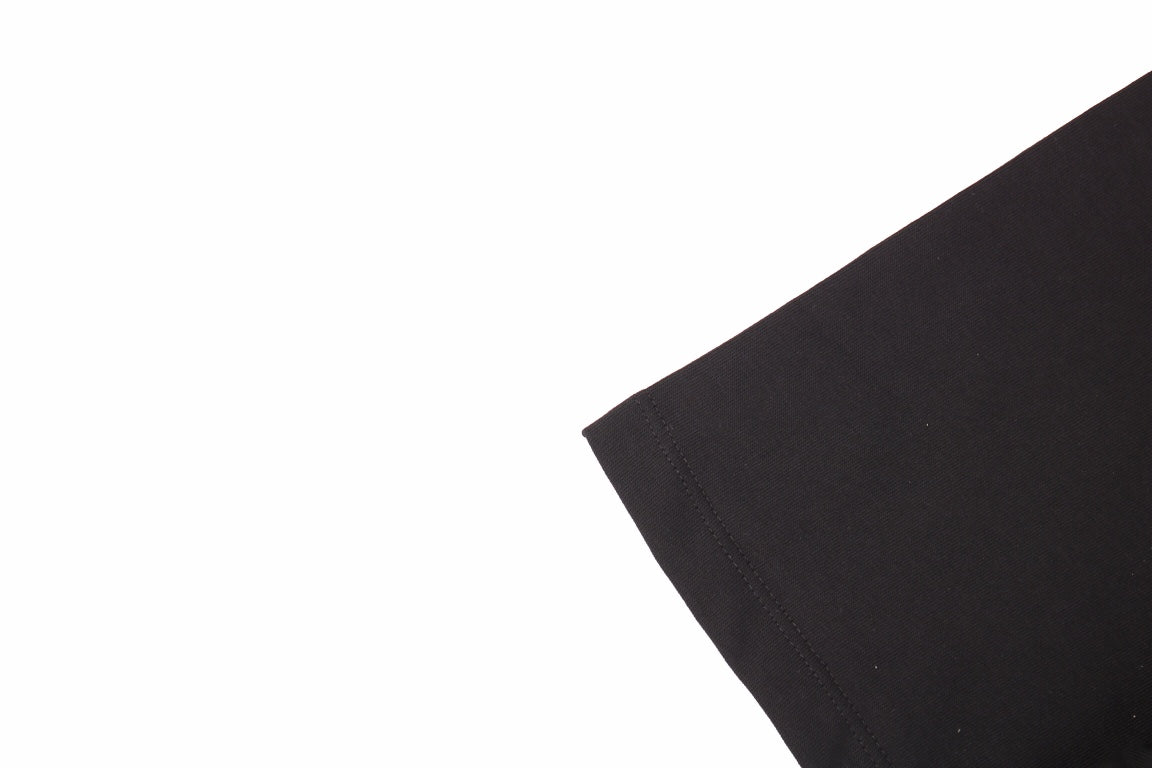 T-shirt Gucci à imprimé chien noir