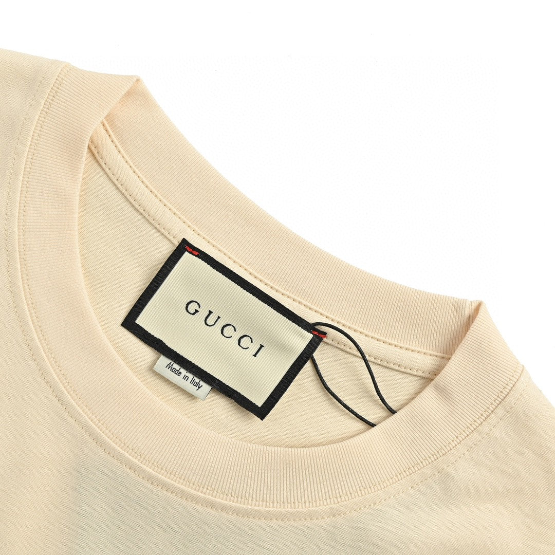 T-shirt graphique Gucci Dragon (Beige)