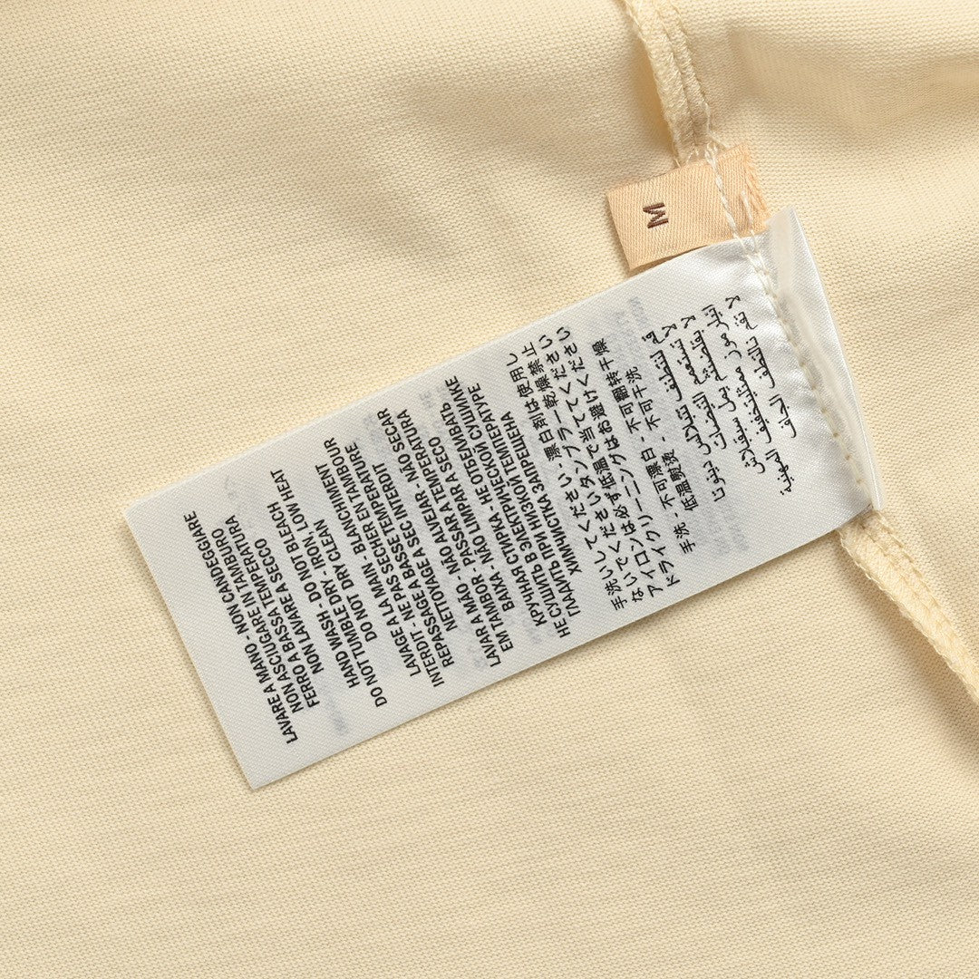 T-shirt graphique Gucci Dragon (Beige)