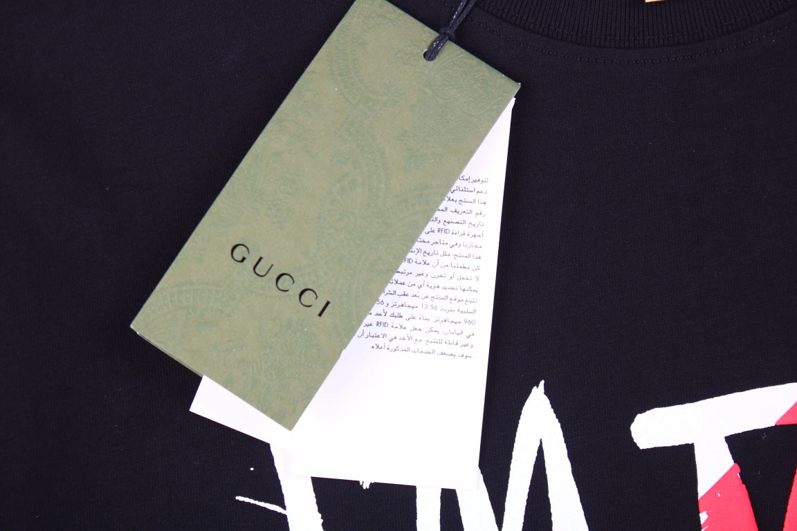 T-shirt Gucci « Je suis trop Gucci pour tes problèmes » - Noir