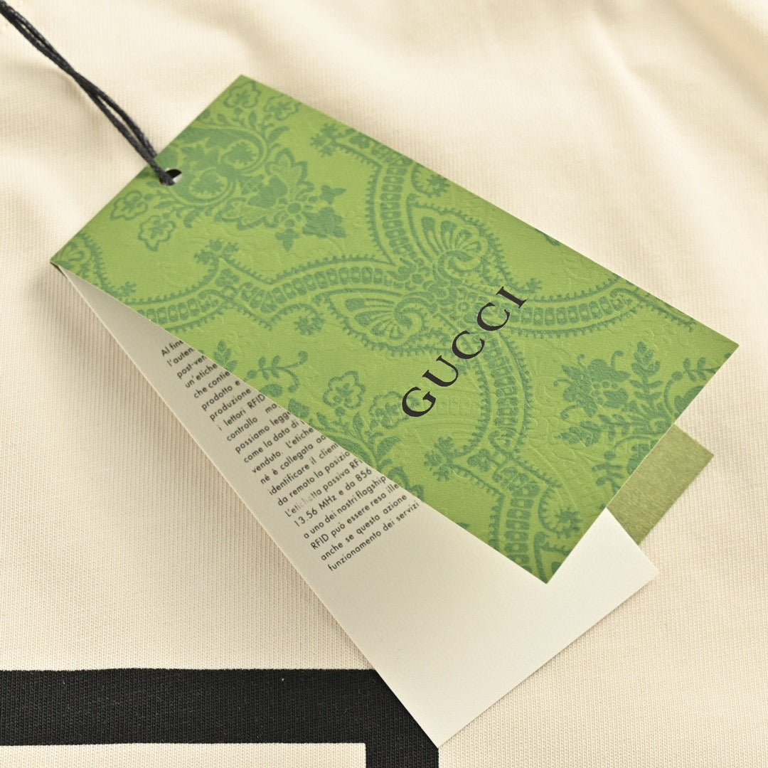 T-shirt graphique Gucci Snowboarder