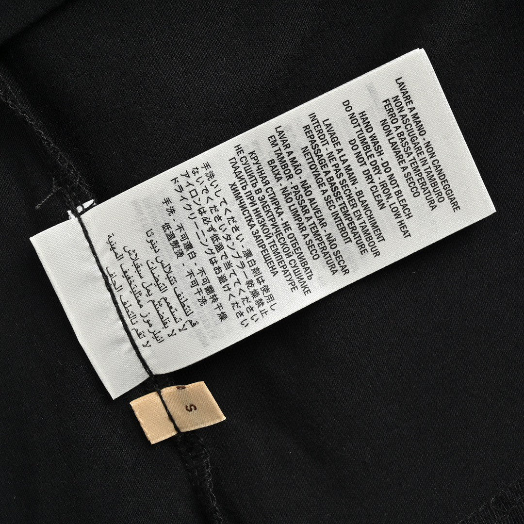 T-shirt Gucci à logo éclaboussé (noir)