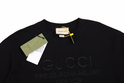 T-shirt Gucci avec villes brodées